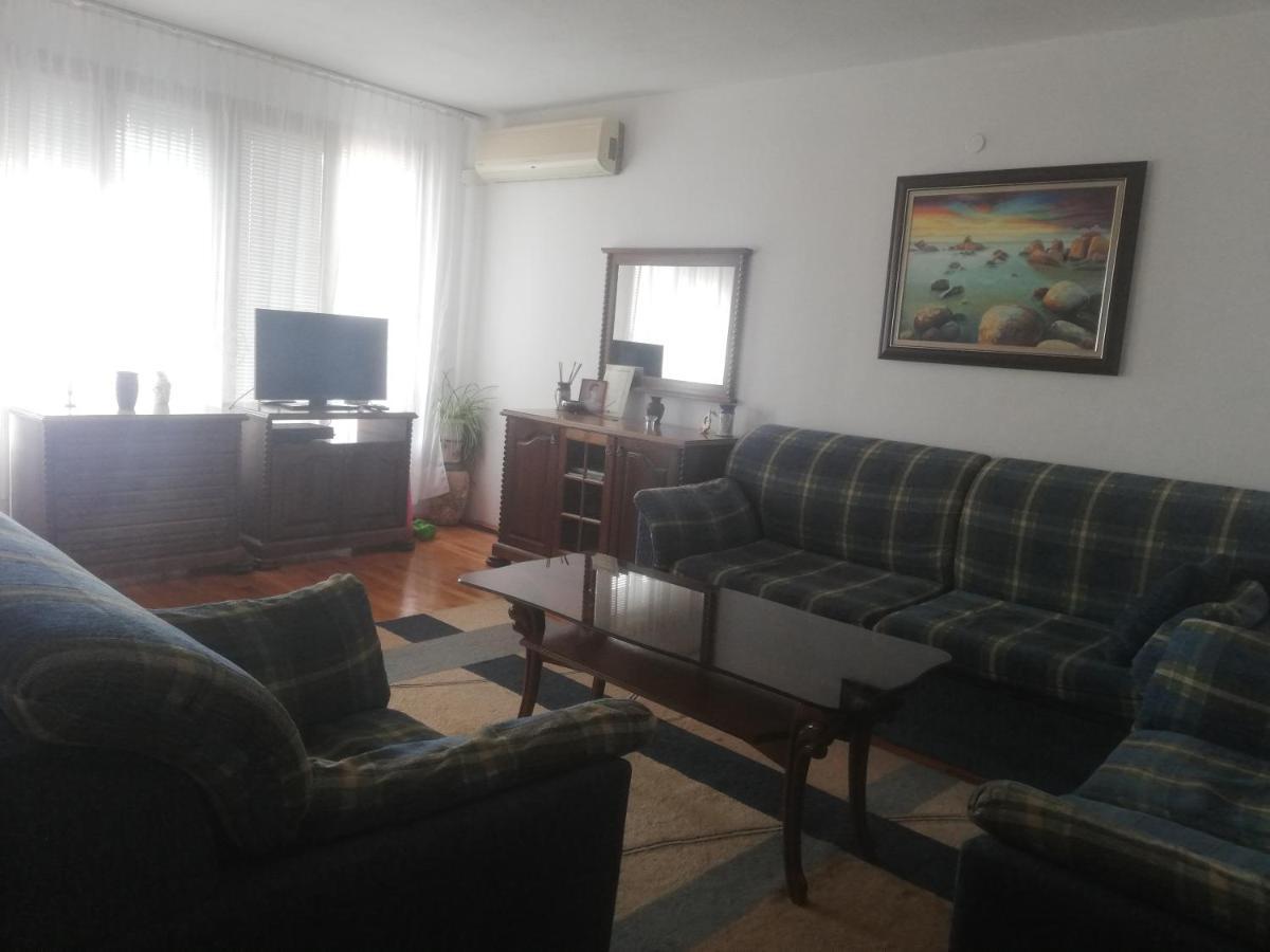 Apartments Anita 포마리 외부 사진